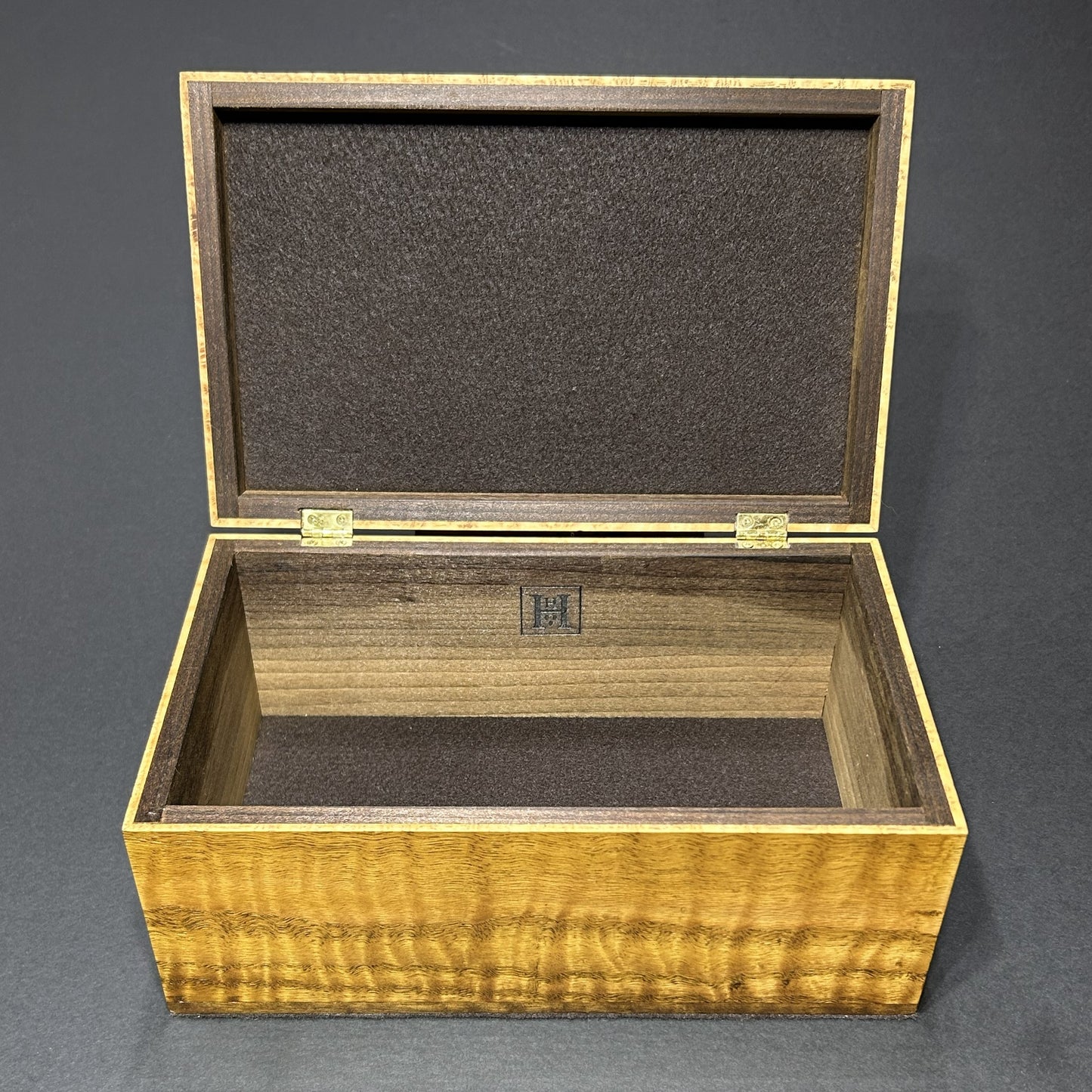 Flamed Red Oak