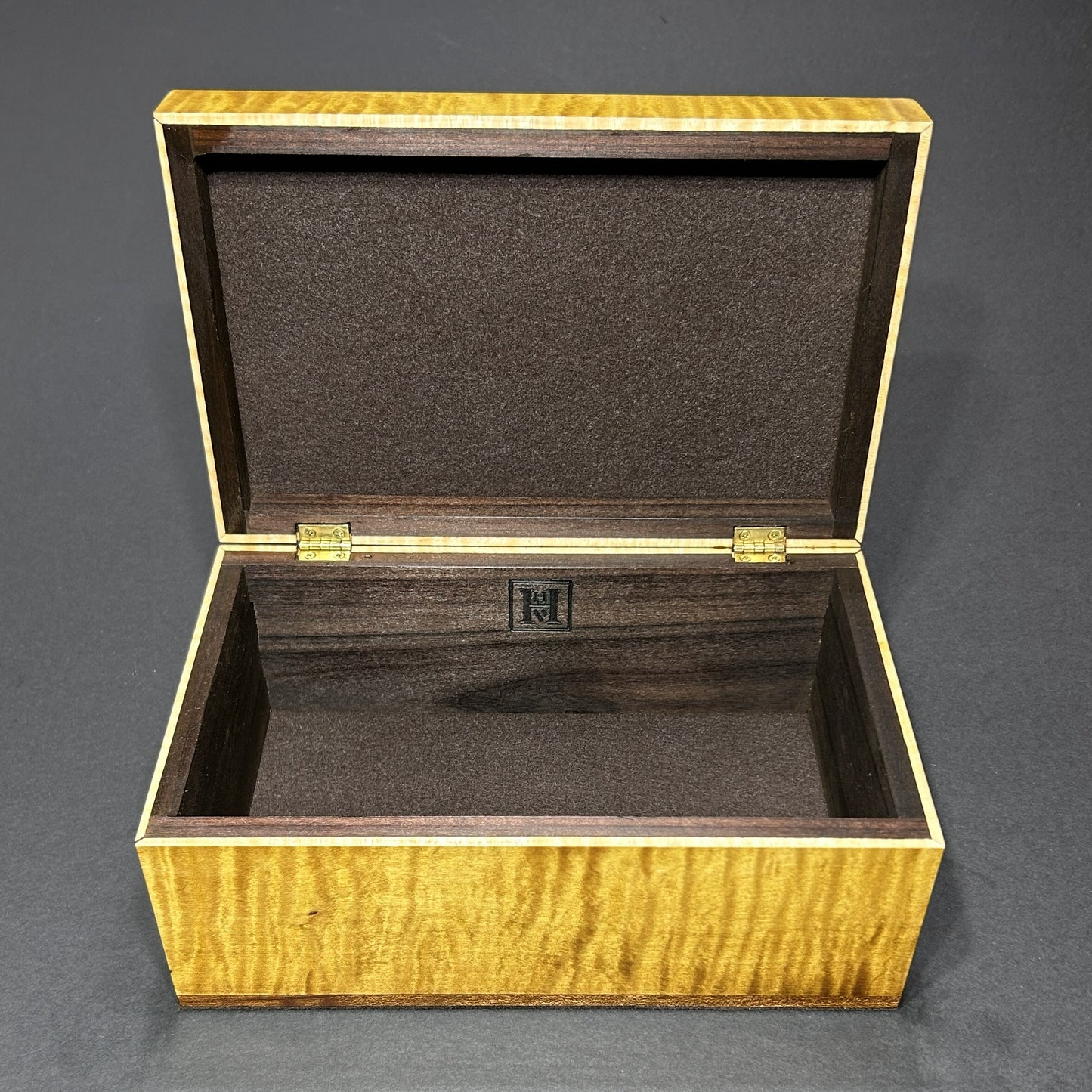 Flamed Western Maple (L)