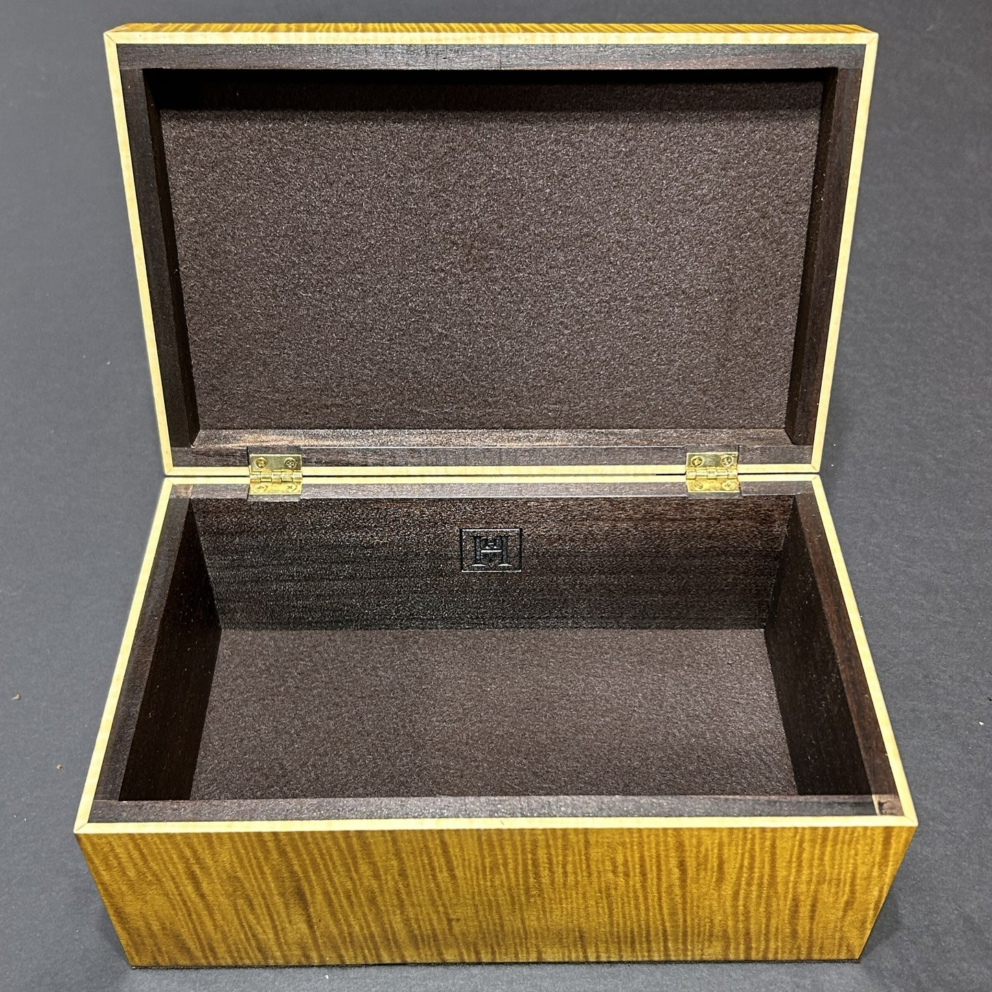 Flamed English Sycamore