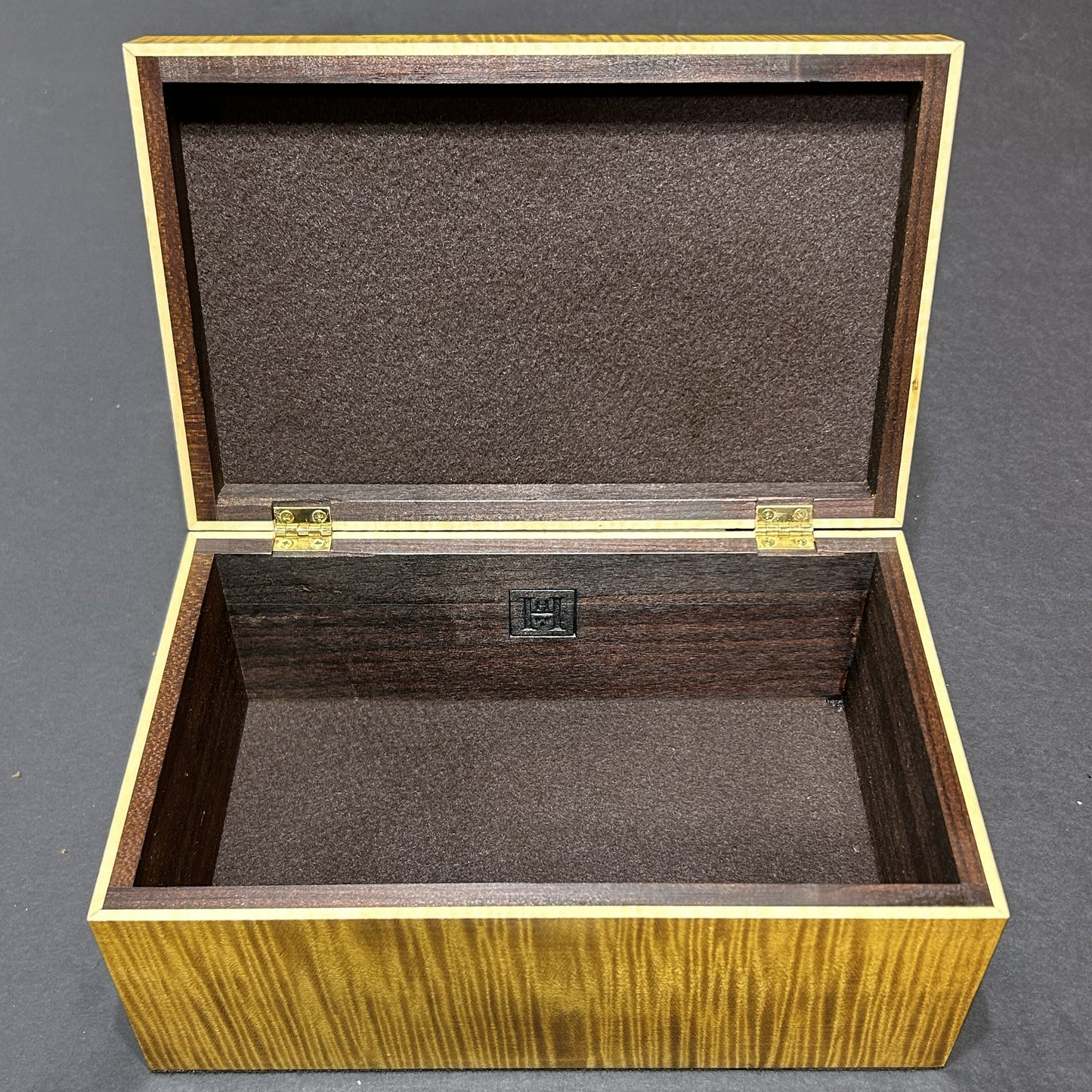 Flamed English Sycamore