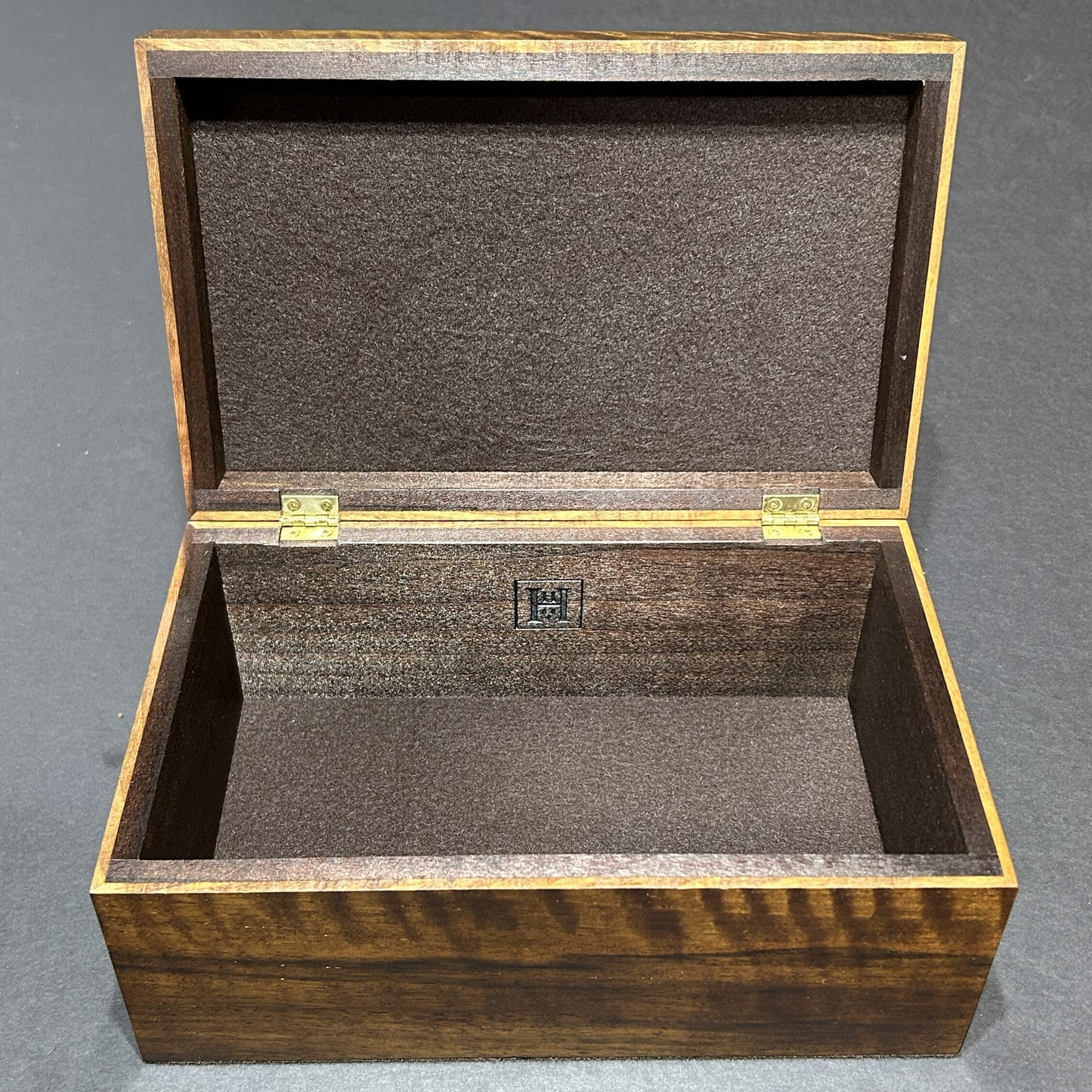Flamed European Walnut