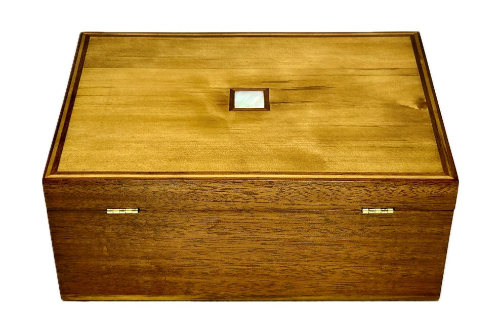Yellow Cedar - Medium (B1-009)