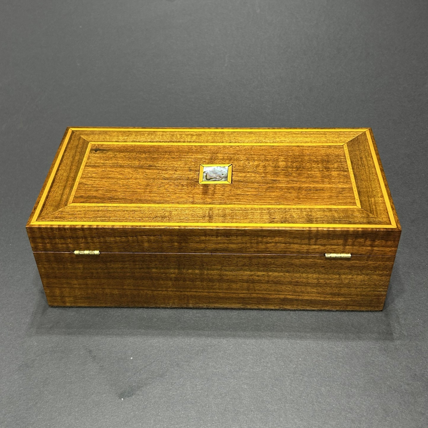Peruvian Walnut