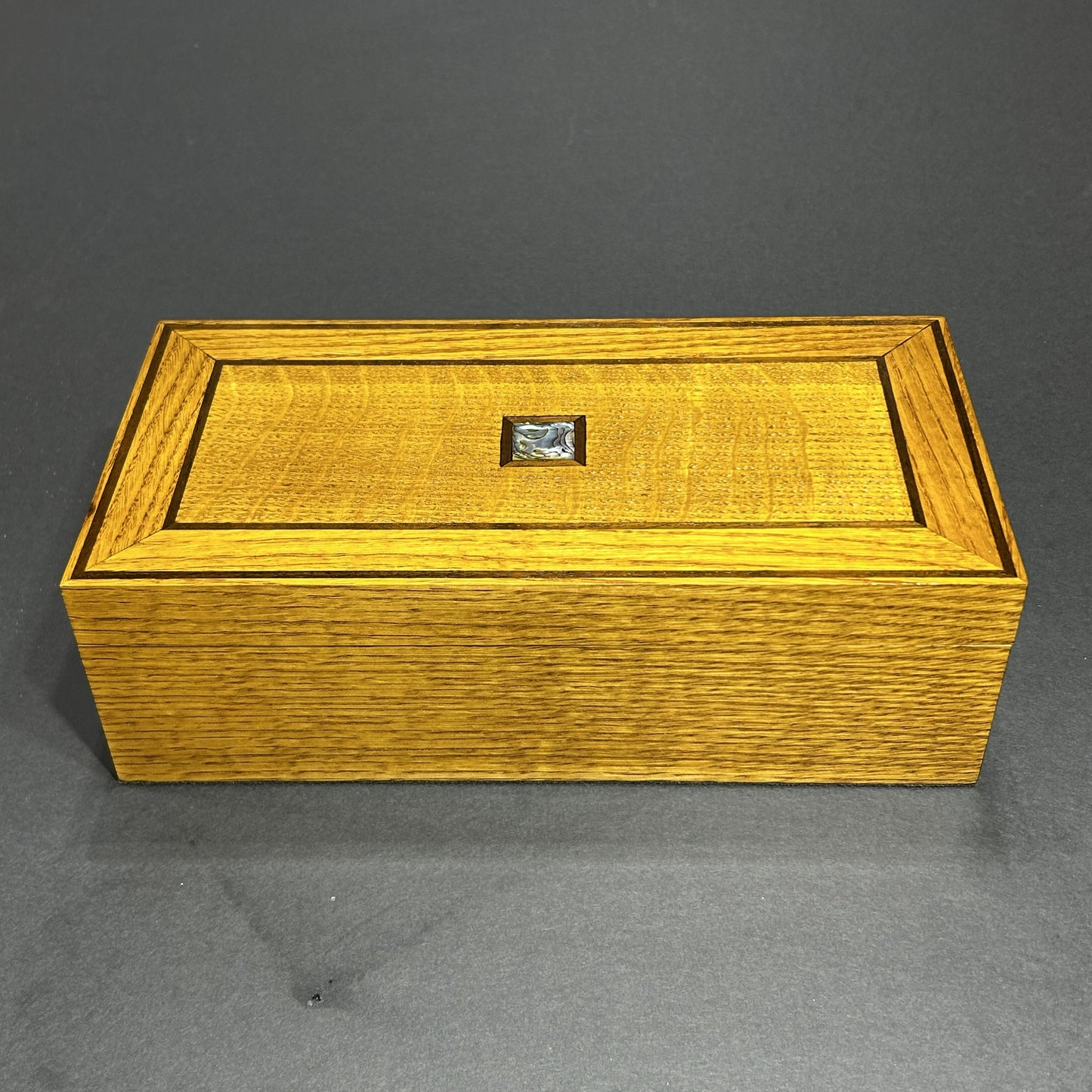 Quartersawn White Oak (William Penn)
