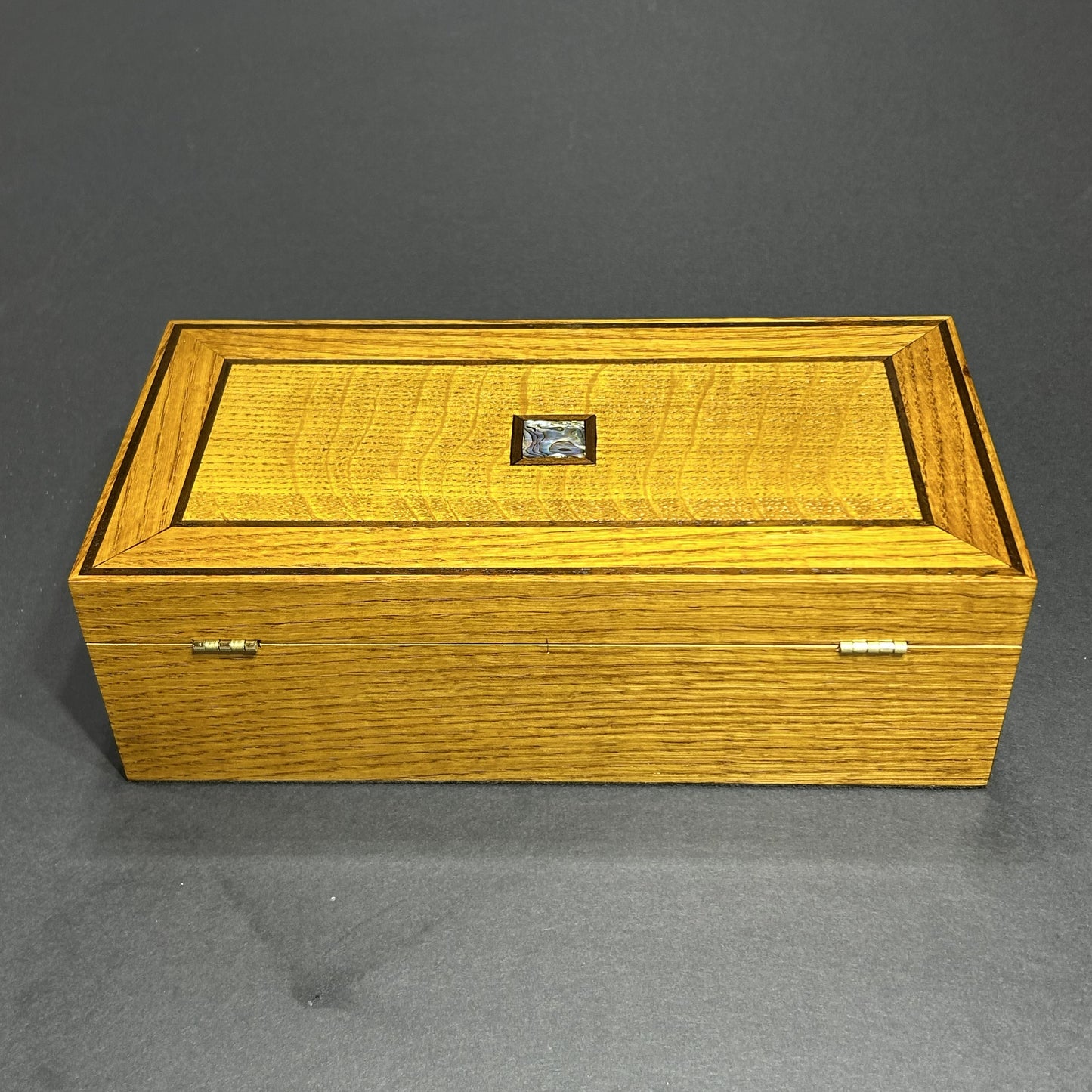 Quartersawn White Oak (William Penn)