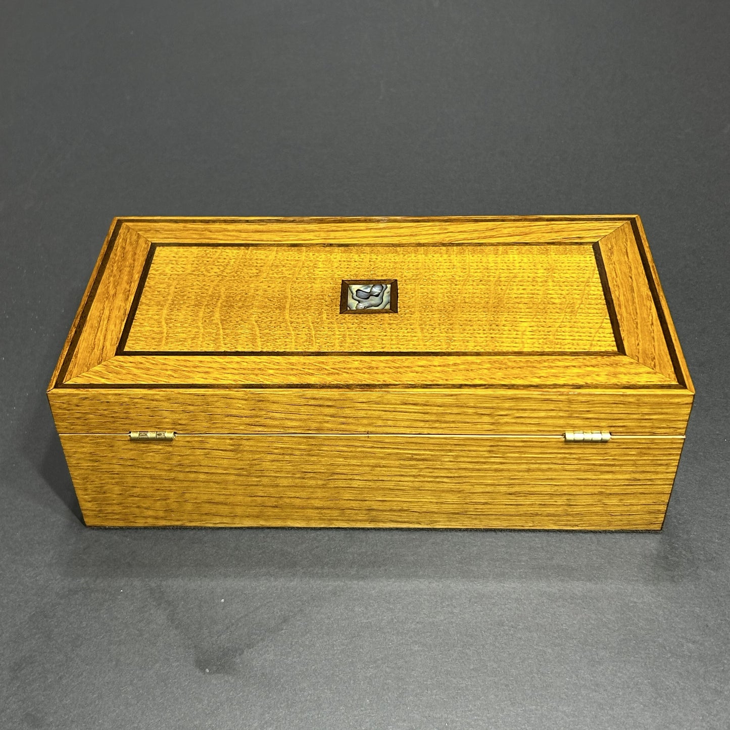 Quartersawn White Oak (William Penn)
