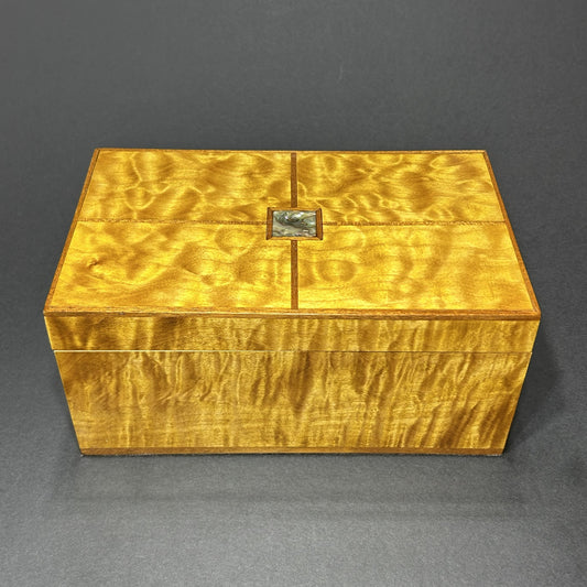 Flamed Western Maple (L)