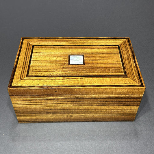 Quartersawn Zebrawood (L)