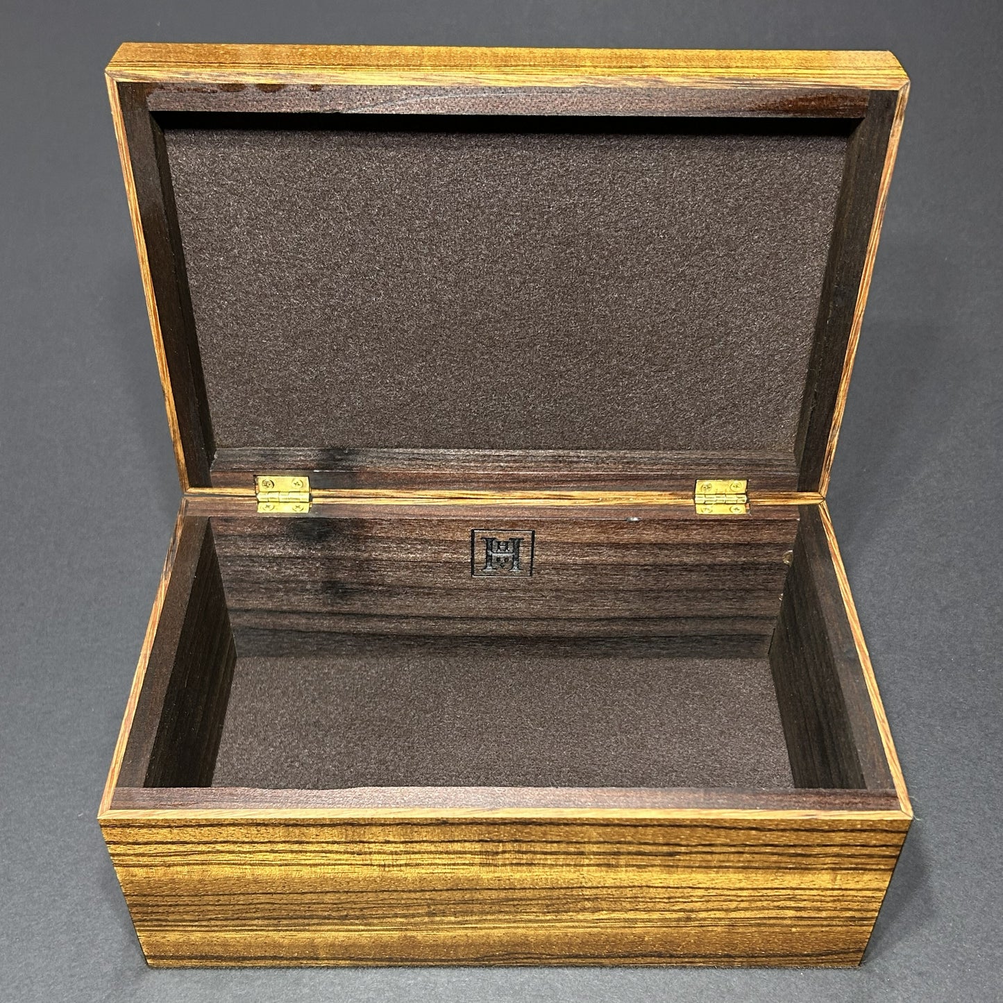 Quartersawn Zebrawood (L)