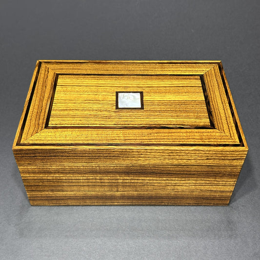 Quartersawn Zebrawood (L)