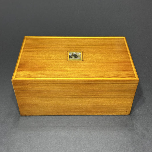 Western Red Cedar (L)