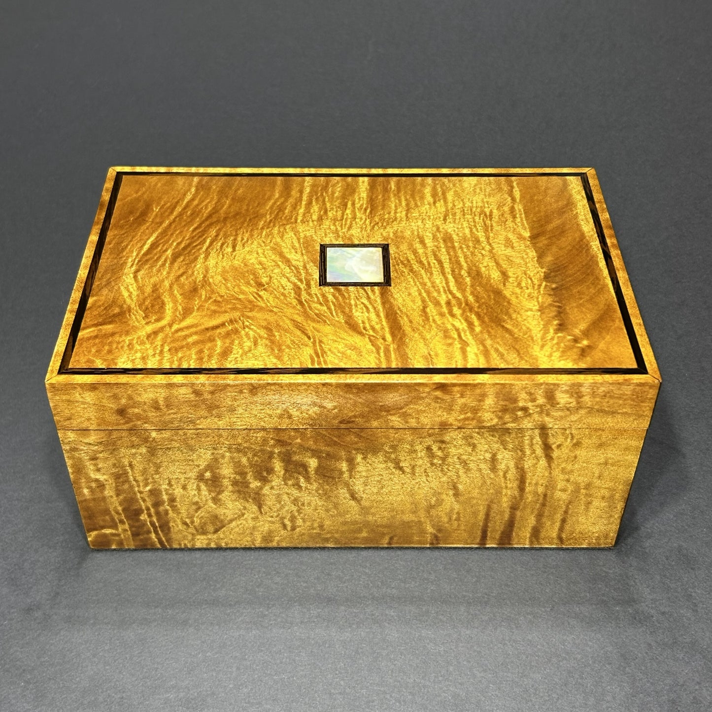 Flamed Western Maple (L)