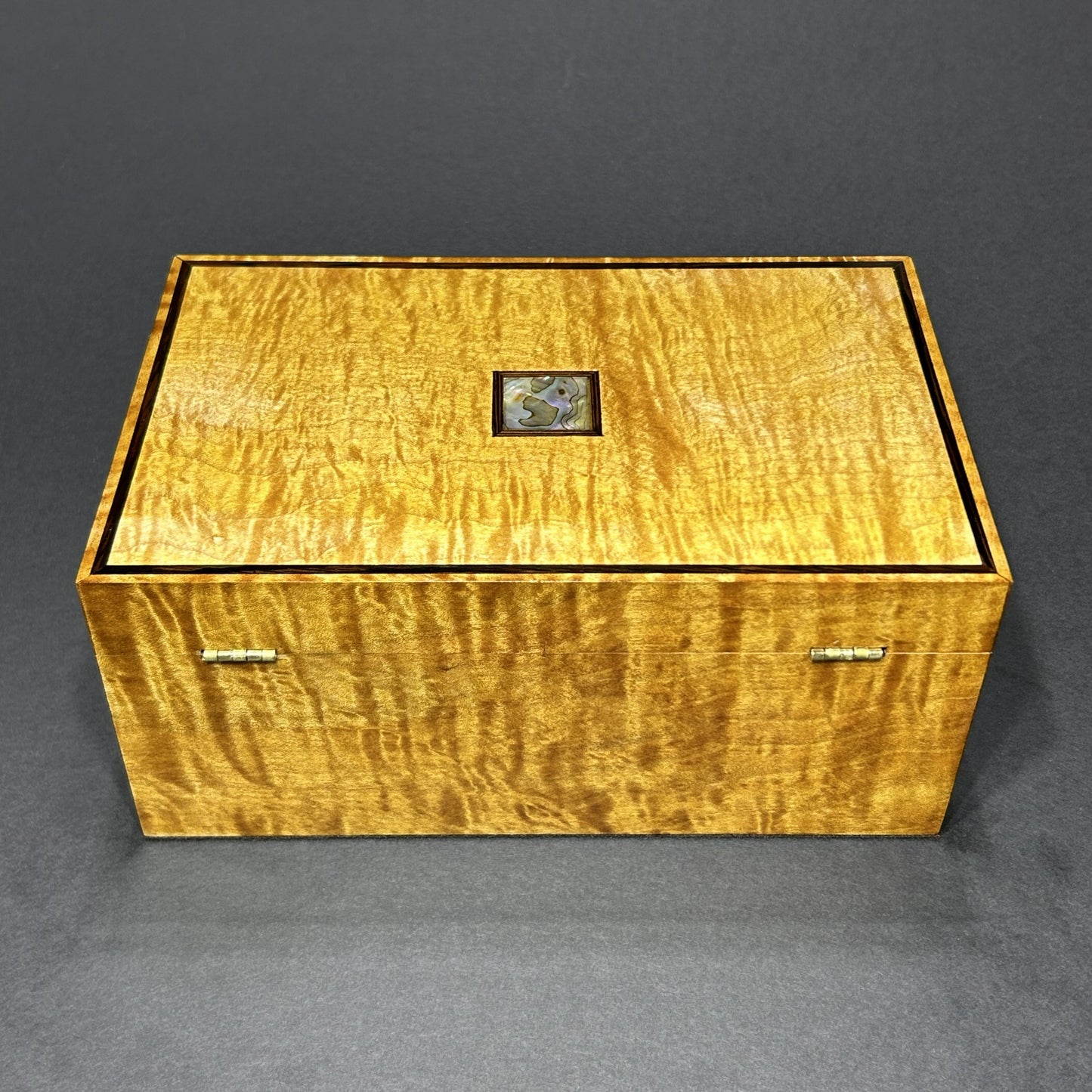 Flamed Western Maple (L)