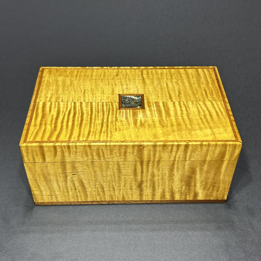 Flamed Western Maple (L)