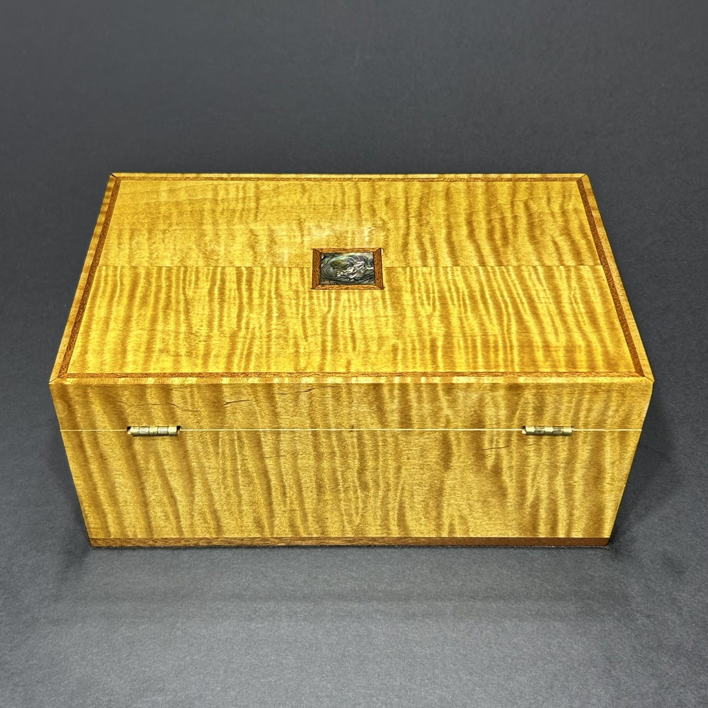 Flamed Western Maple (L)