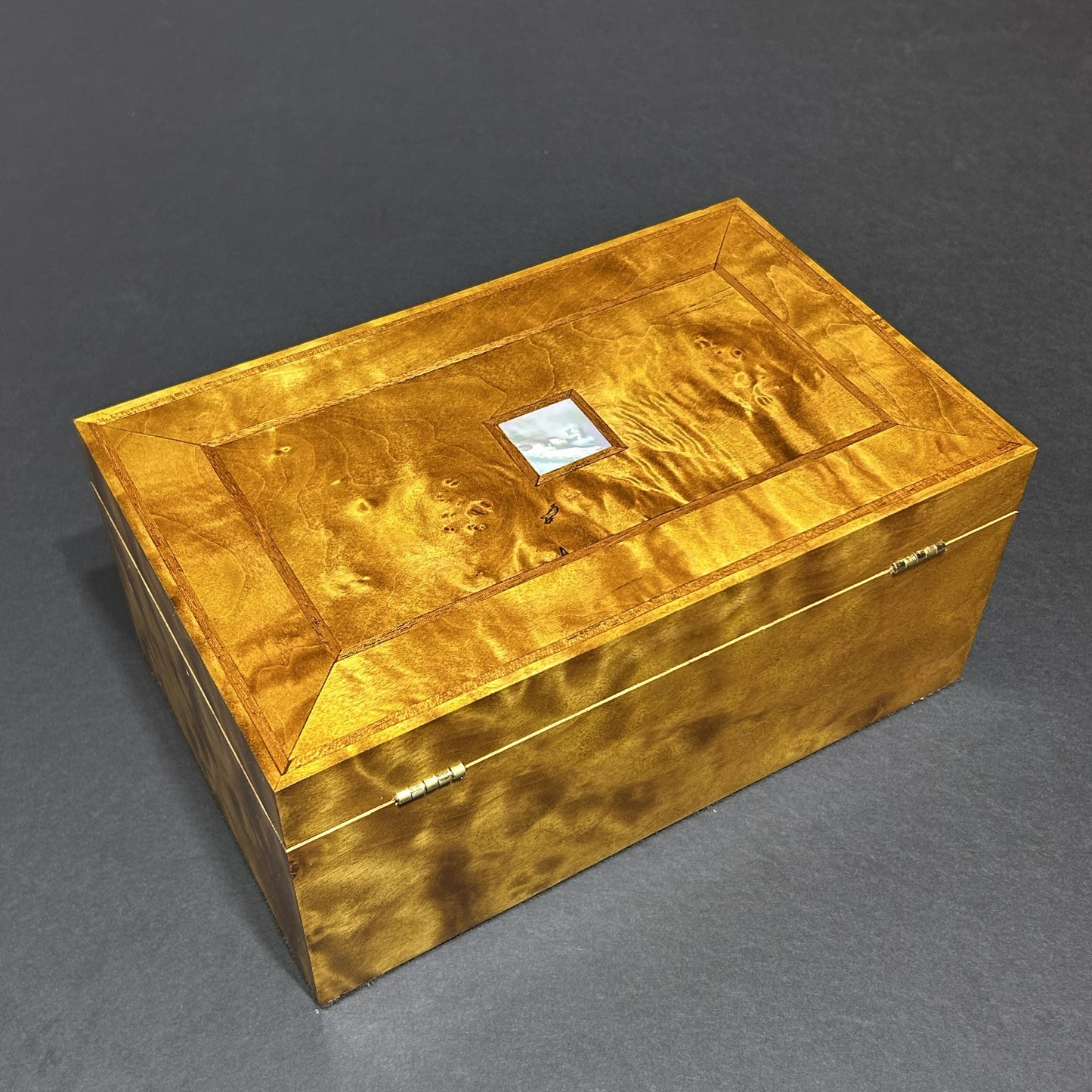 Quilted Western Maple