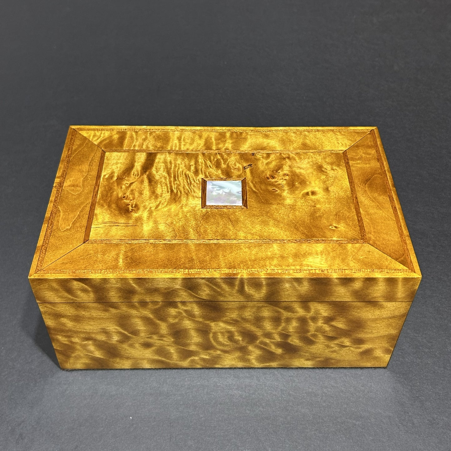 Quilted Western Maple