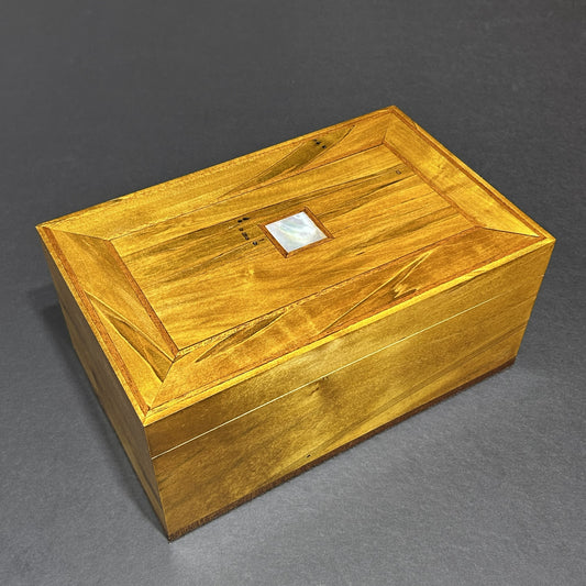Ambrosia Maple