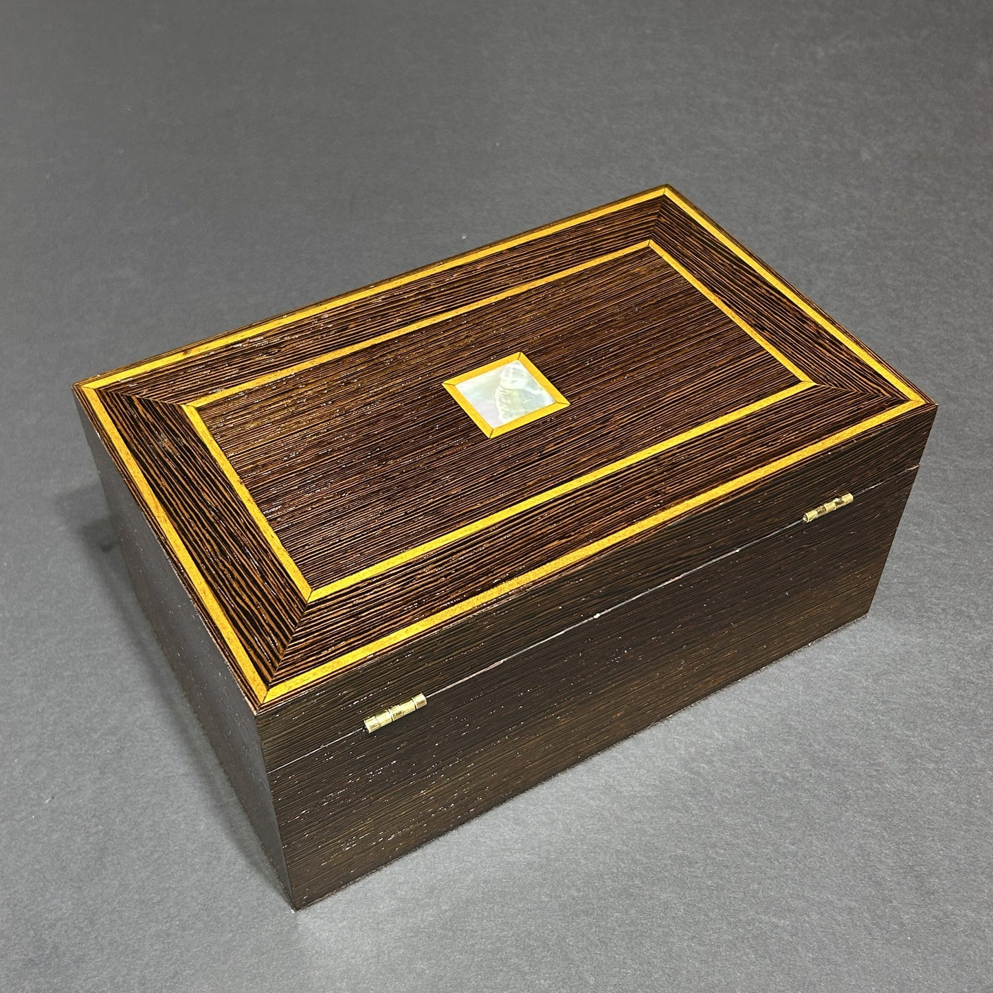 Quartersawn Wenge