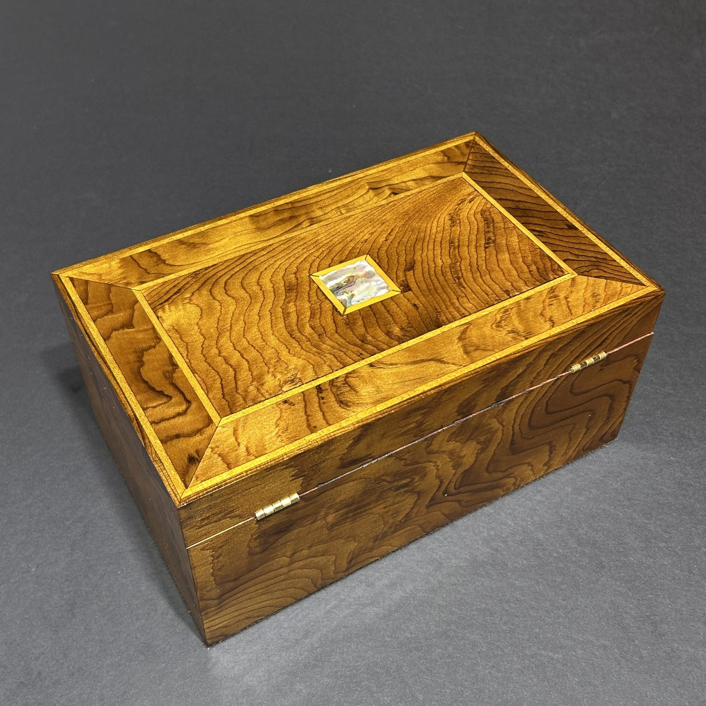 Figured Red Cedar