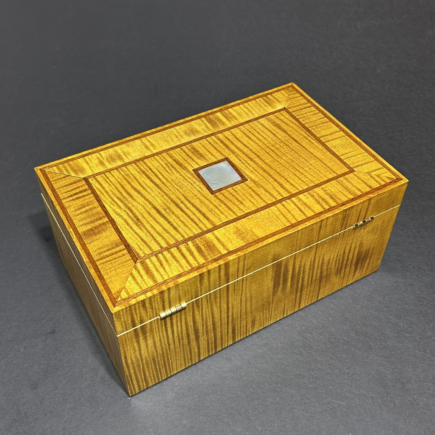 Flamed English Sycamore