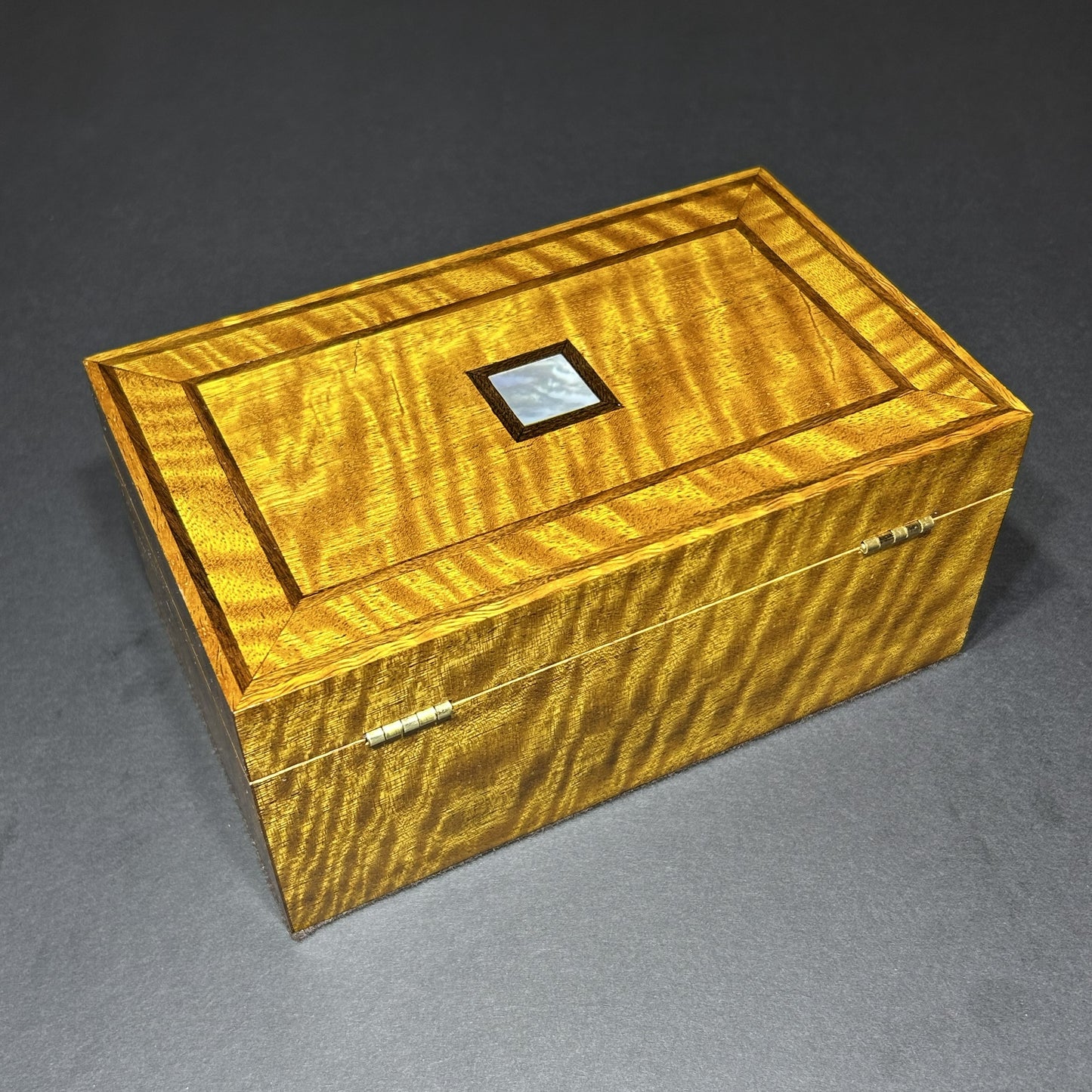 Quartersawn Movingui