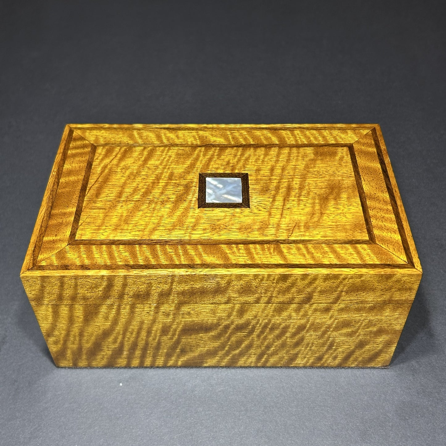 Quartersawn Movingui