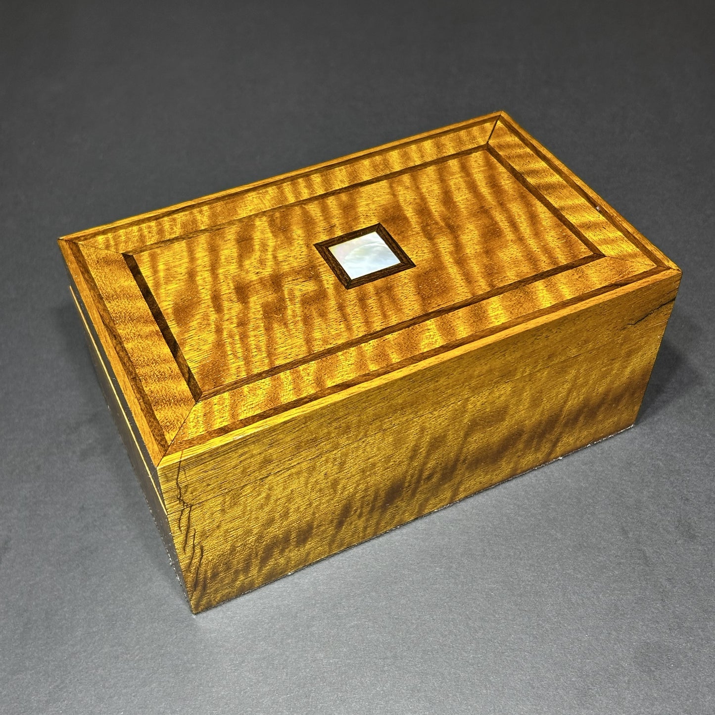 Quartersawn Movingui