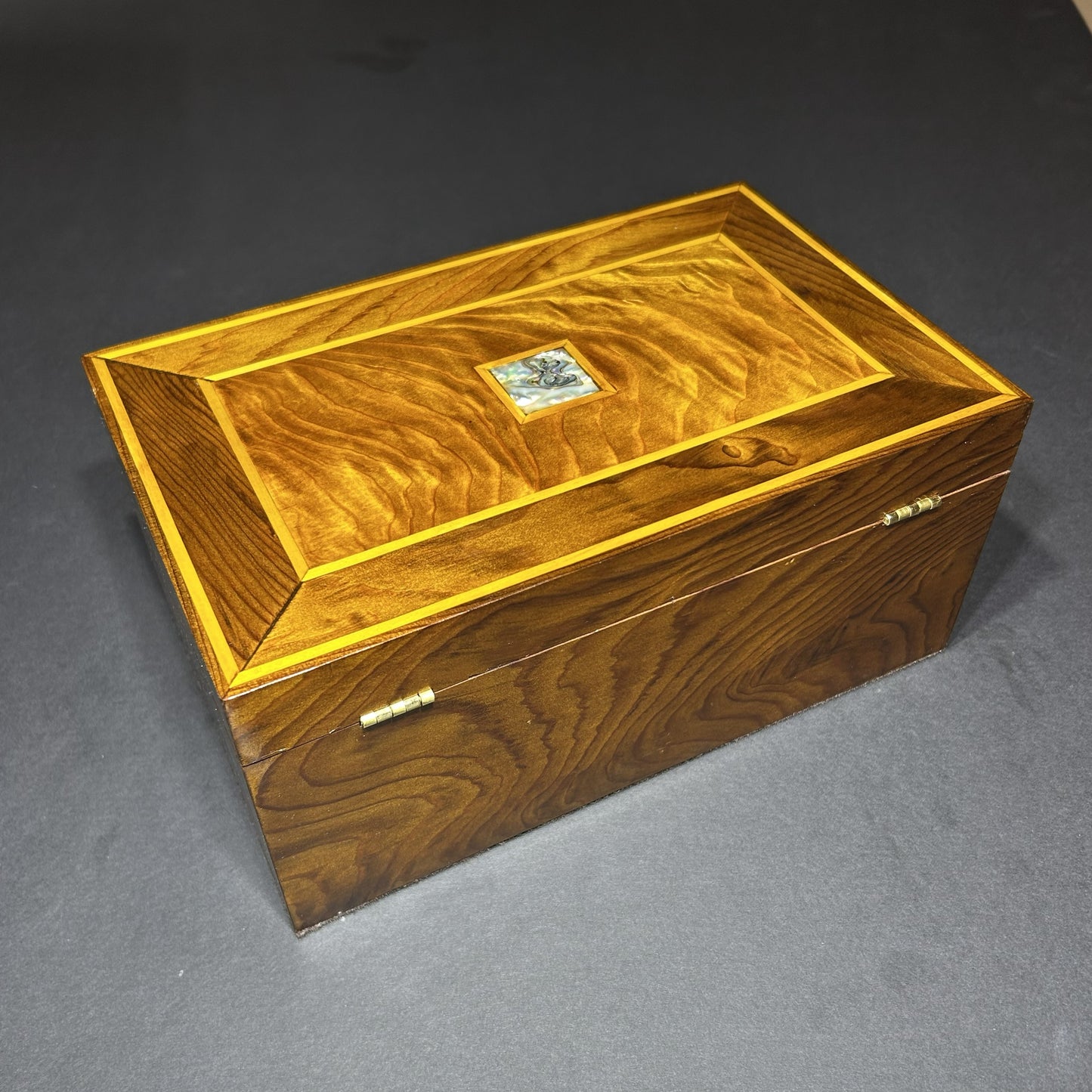 Figured Red Cedar