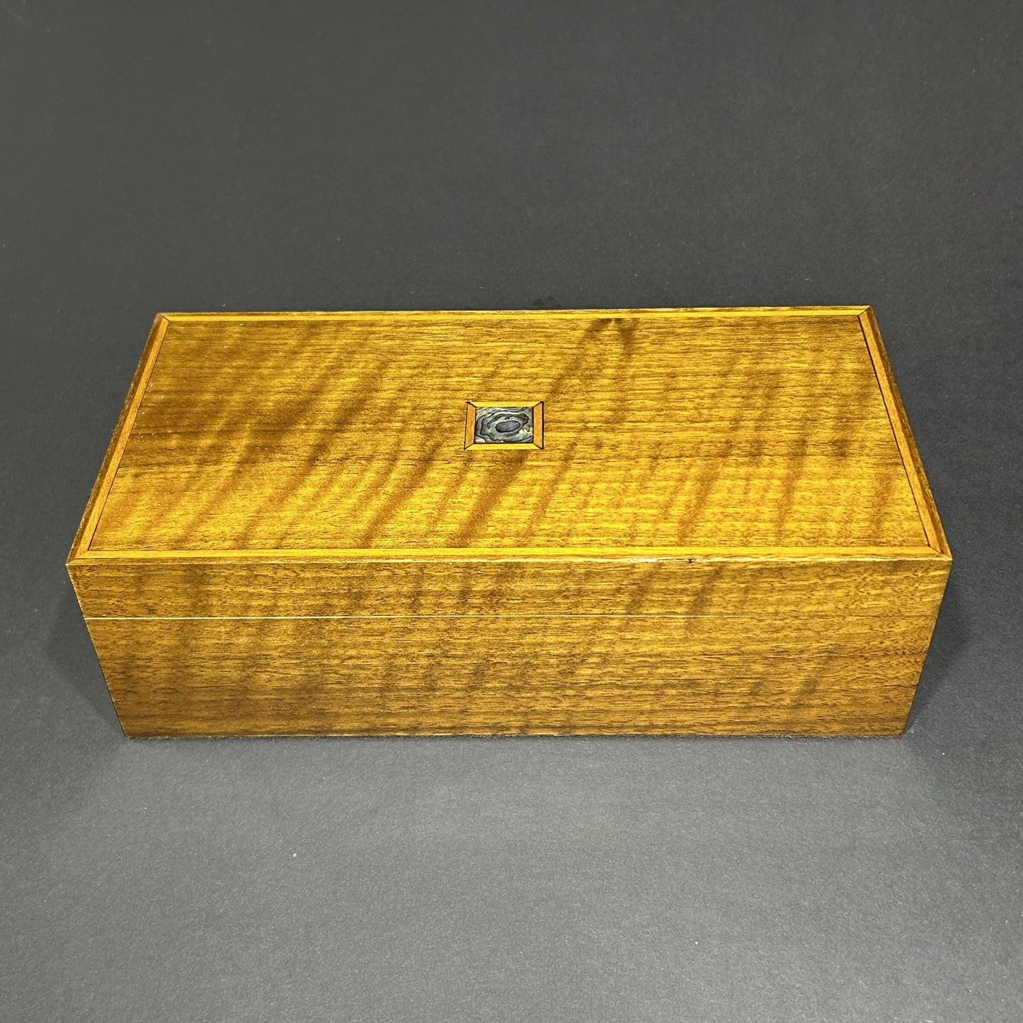 Flamed Balck Walnut