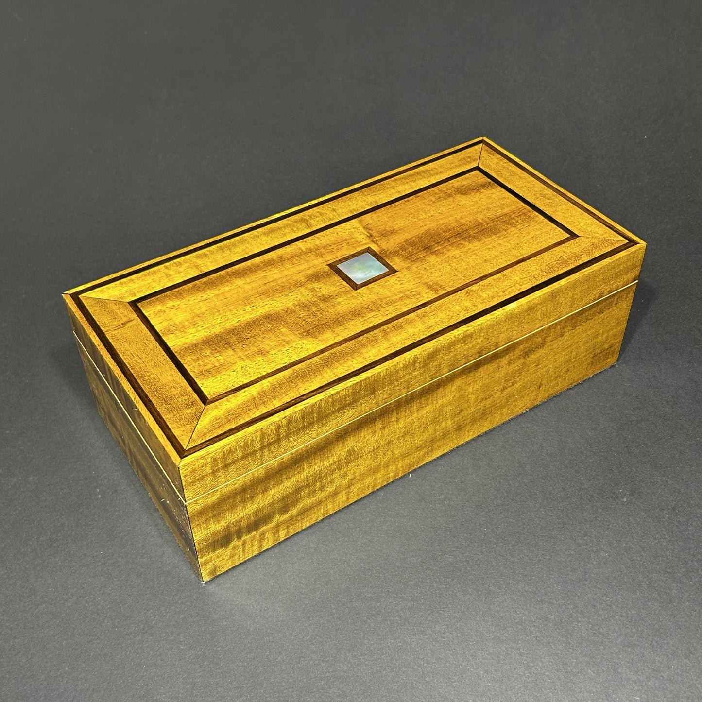 Quartersawn Movingui