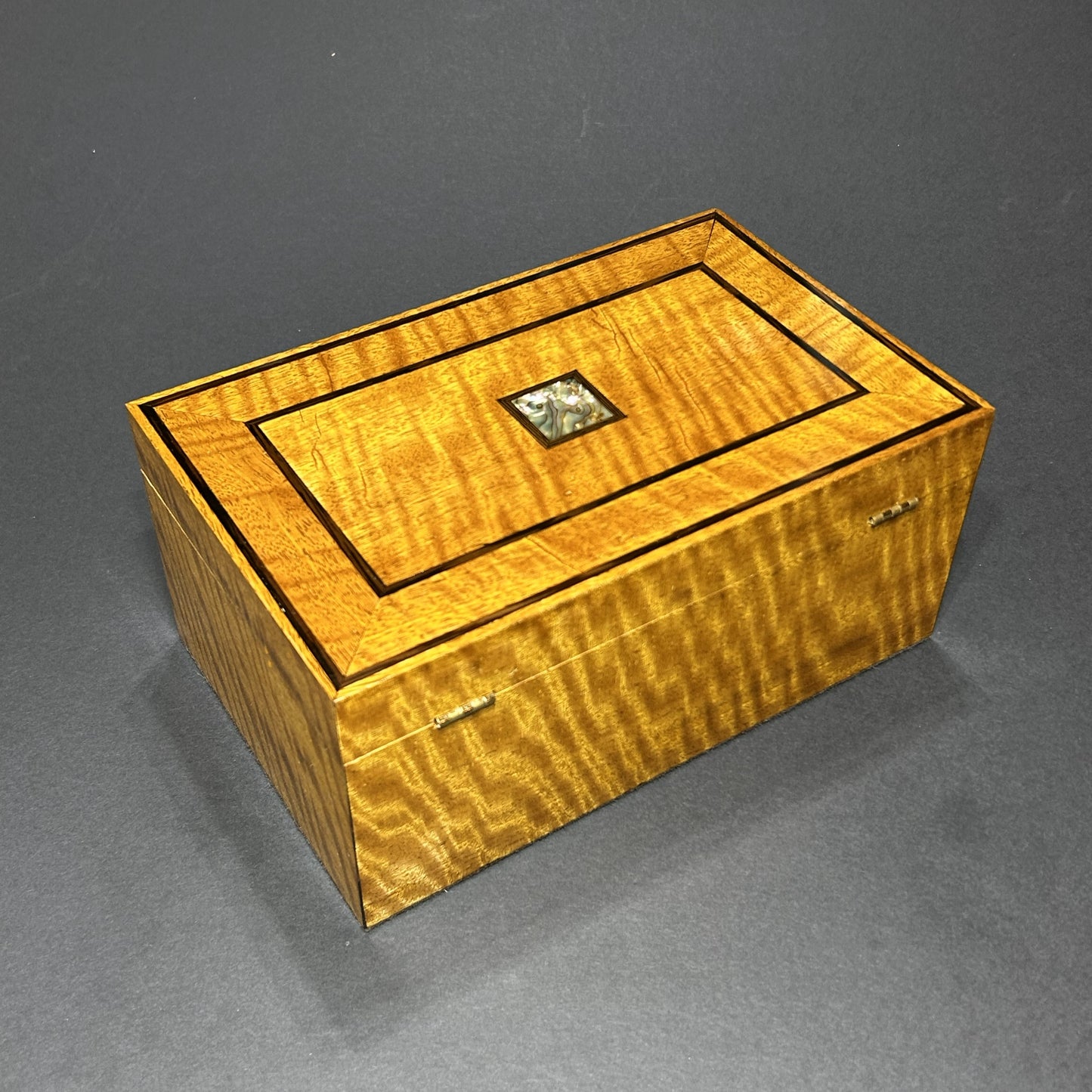 Quartersawn Movingui