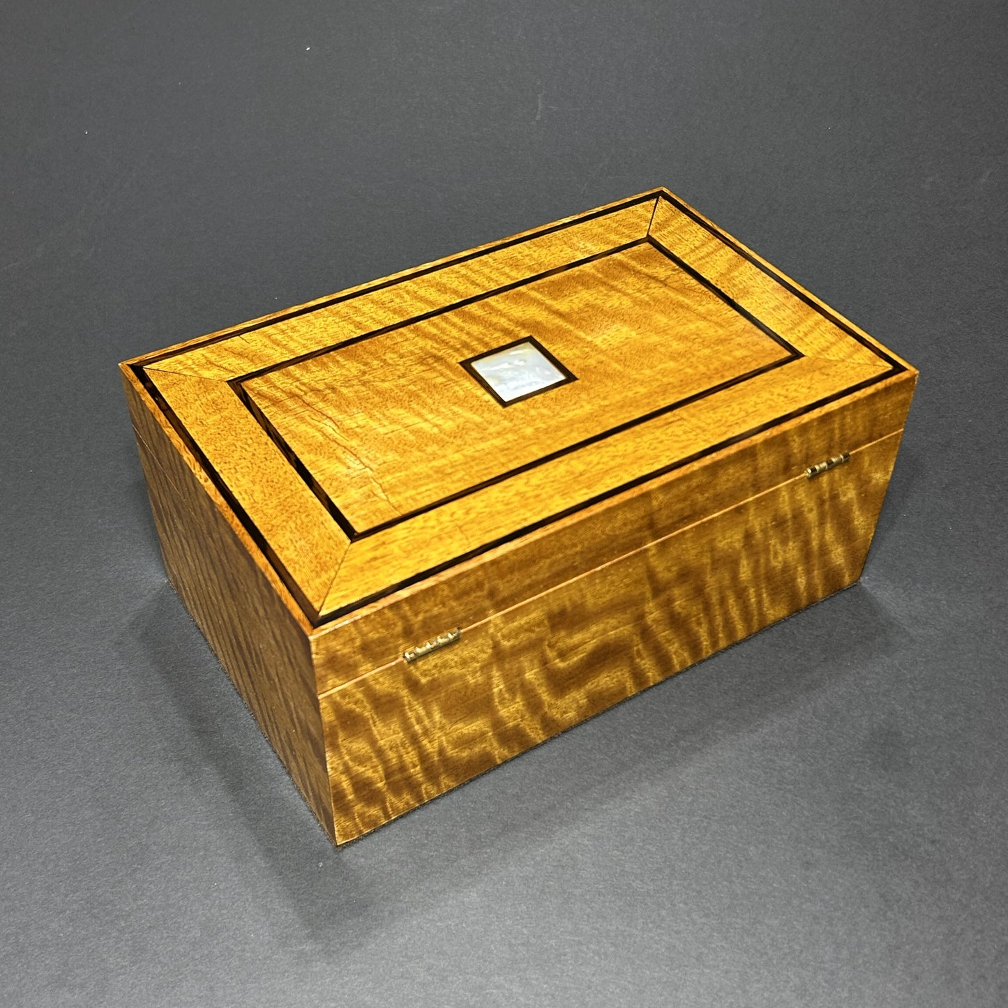 Quartersawn Movingui